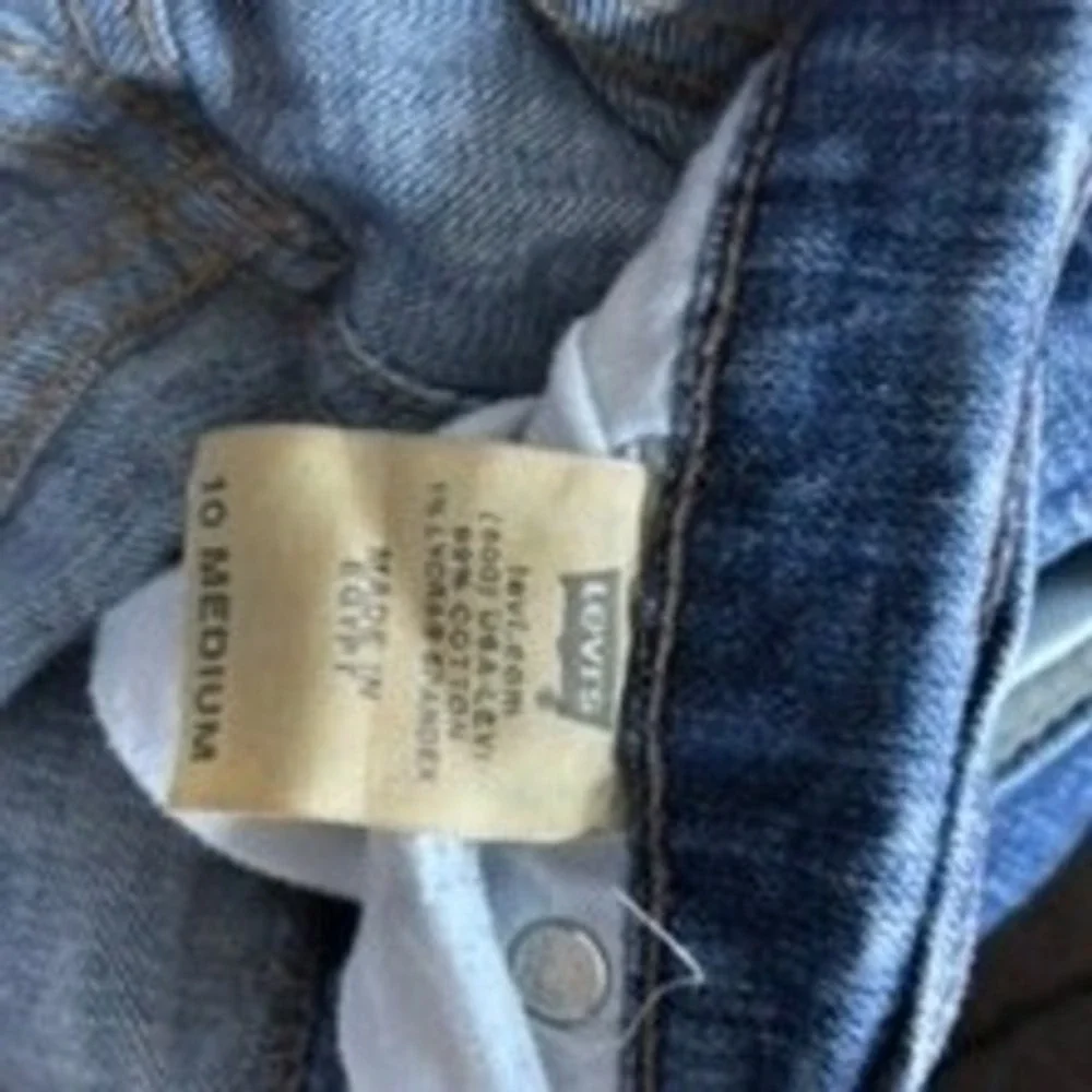 Levi's‎ 550 Relaxed Bootcut Jeans Medium Wash Women's Size 10 Medium